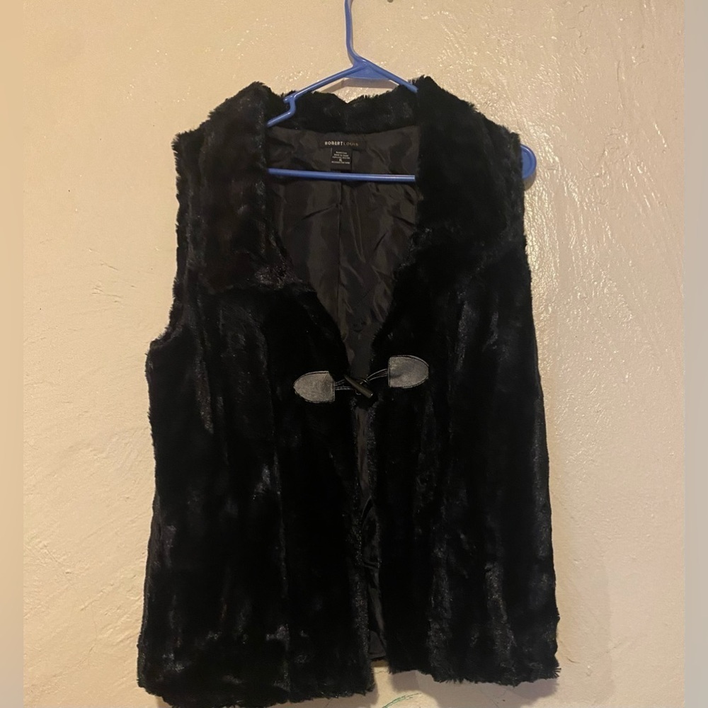 Robert Louis Vest